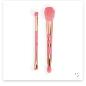 Disney's Minnie Mouse x Makeup Revolution Brush set (2 pc)